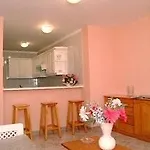 Bahia Playa Apart-hotel 3*
