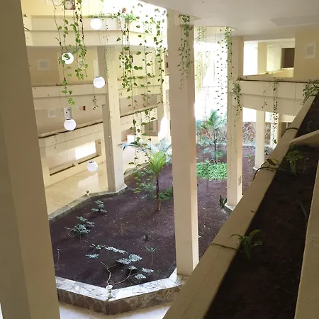 Bahia Playa Aparthotel