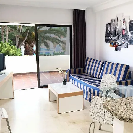Aparthotel Bahia Playa 3*