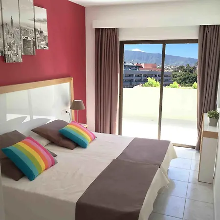 Bahia Playa Aparthotel 3*