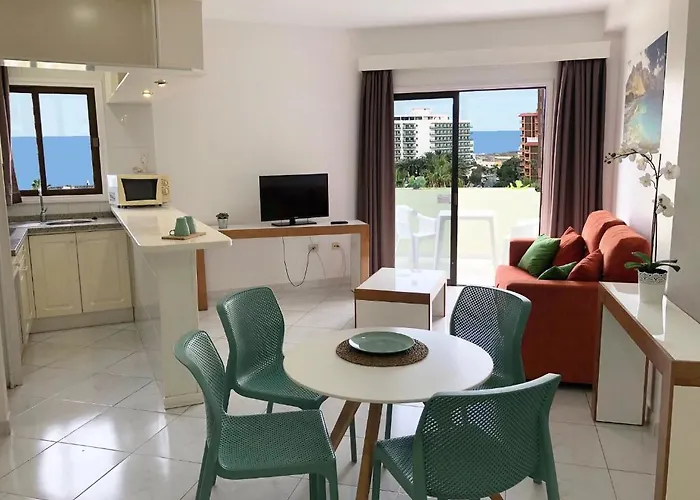 Bahia Playa Aparthotel 3*